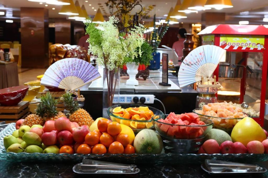 Khách sạn West International Trade Grand Bắc Kinh